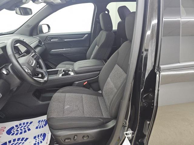 used 2025 GMC Acadia car, priced at $36,300