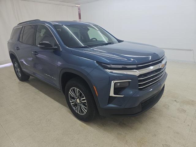 used 2025 Chevrolet Traverse car, priced at $36,789