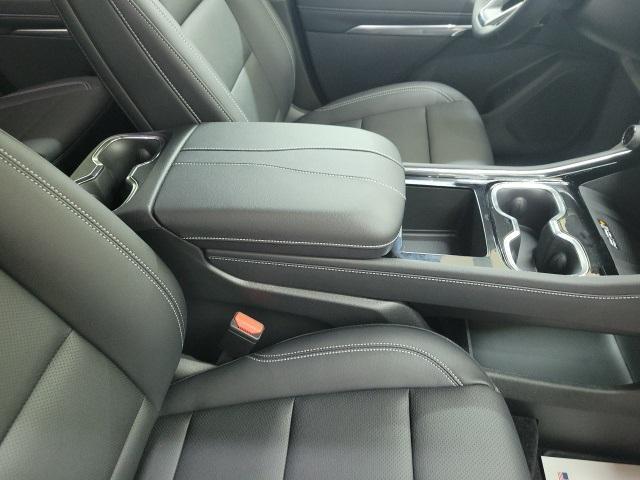 new 2025 Chevrolet Traverse car, priced at $42,538
