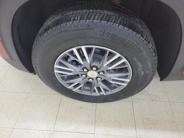 new 2025 Chevrolet Traverse car, priced at $42,538