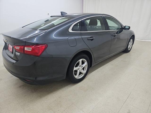 used 2018 Chevrolet Malibu car, priced at $9,995