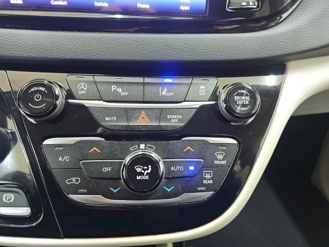 used 2023 Chrysler Pacifica car, priced at $24,481