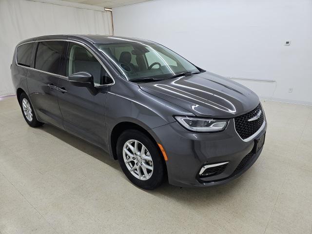 used 2023 Chrysler Pacifica car, priced at $23,498