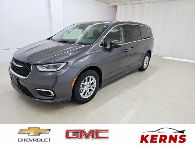 used 2023 Chrysler Pacifica car, priced at $23,498