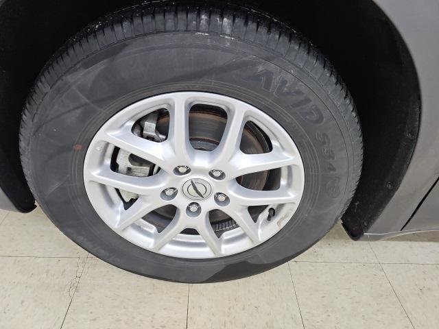 used 2023 Chrysler Pacifica car, priced at $23,498