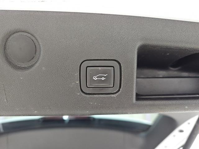 used 2024 Chevrolet Equinox car, priced at $22,485