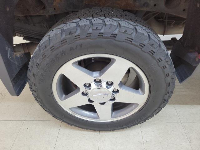 used 2017 Chevrolet Silverado 2500 car, priced at $35,979