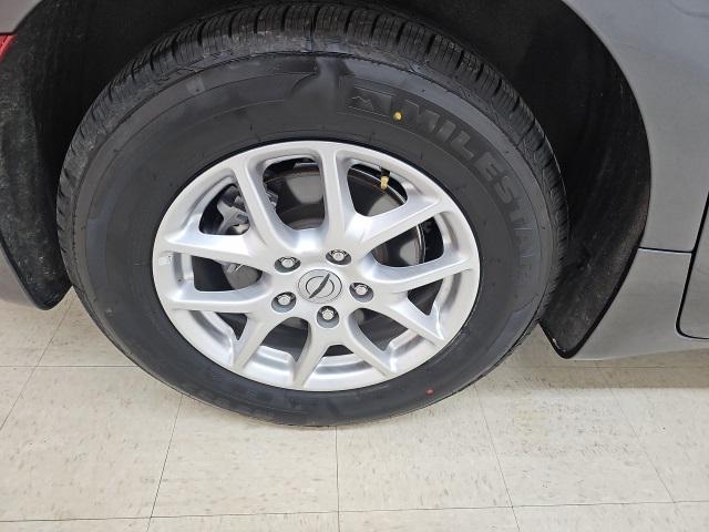 used 2023 Chrysler Pacifica car, priced at $21,988