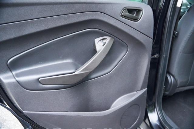 used 2019 Ford Escape car, priced at $8,995