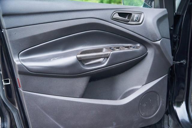 used 2019 Ford Escape car, priced at $8,995