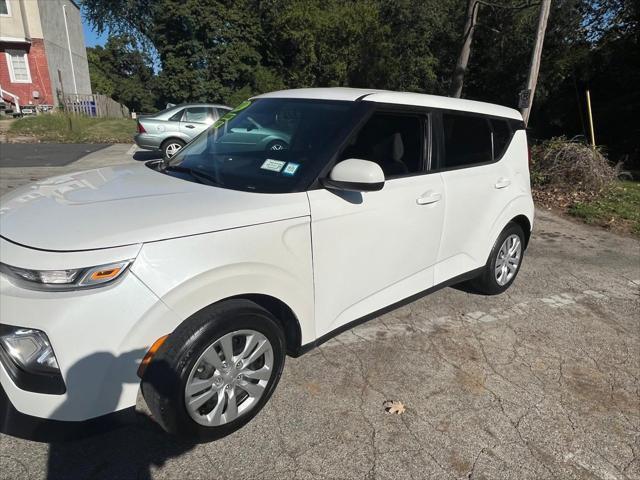 used 2022 Kia Soul car, priced at $10,995