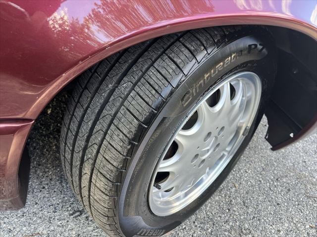 used 1997 Mercedes-Benz SL-Class car, priced at $9,995