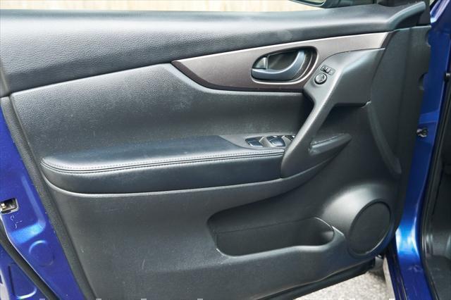 used 2020 Nissan Rogue Sport car, priced at $11,995