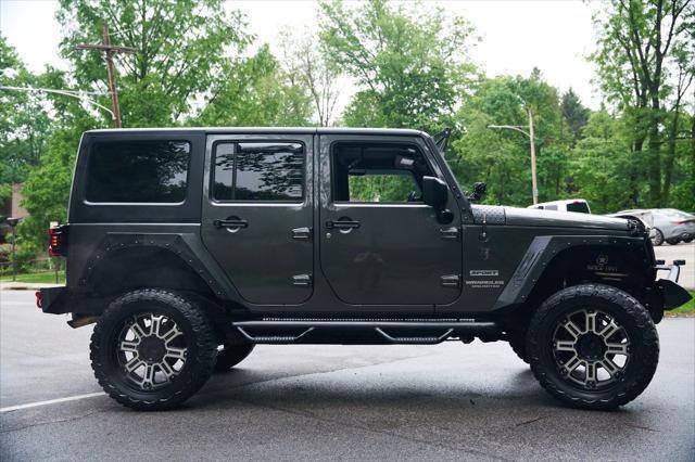 used 2016 Jeep Wrangler Unlimited car, priced at $13,995