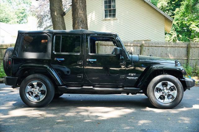 used 2016 Jeep Wrangler Unlimited car, priced at $13,495