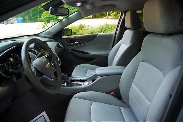 used 2018 Chevrolet Malibu car, priced at $9,995