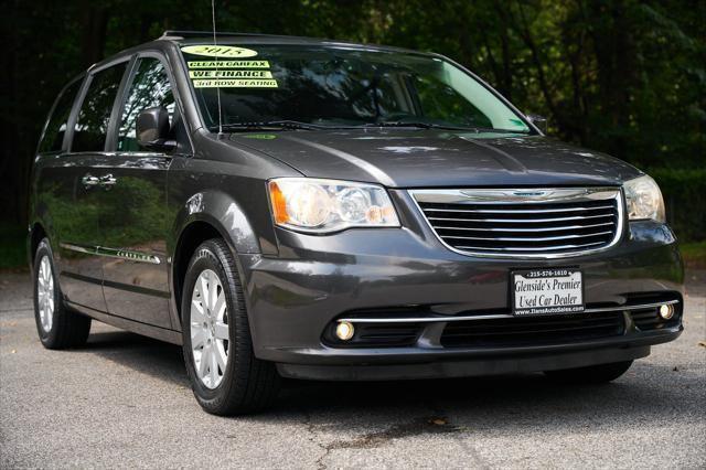 used 2015 Chrysler Town & Country car, priced at $7,995