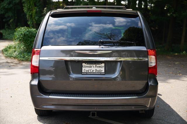 used 2015 Chrysler Town & Country car, priced at $7,995