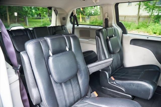 used 2015 Chrysler Town & Country car, priced at $7,995