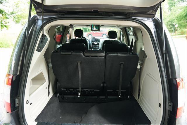 used 2015 Chrysler Town & Country car, priced at $7,995