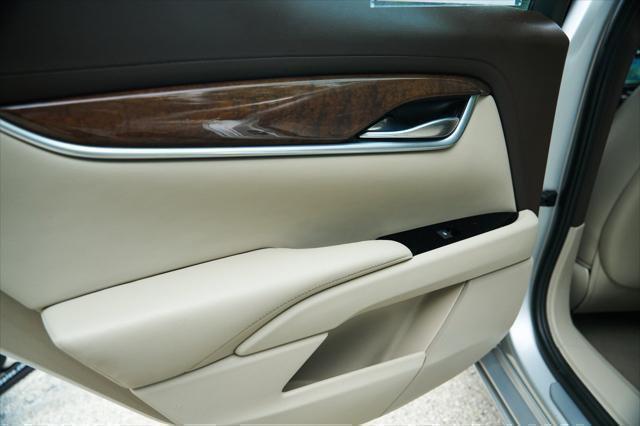 used 2013 Cadillac XTS car, priced at $11,995