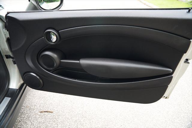 used 2013 MINI Hardtop car, priced at $5,995
