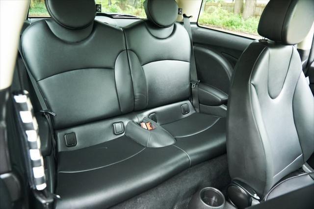 used 2013 MINI Hardtop car, priced at $5,995