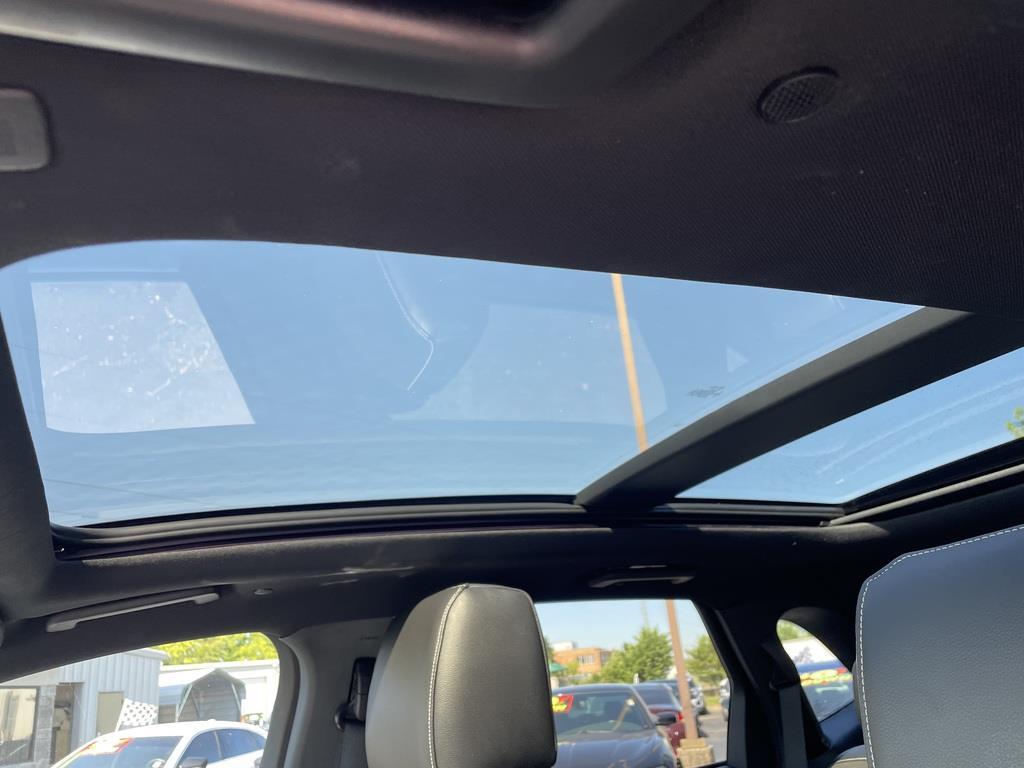 used 2020 Ford Edge car, priced at $17,895