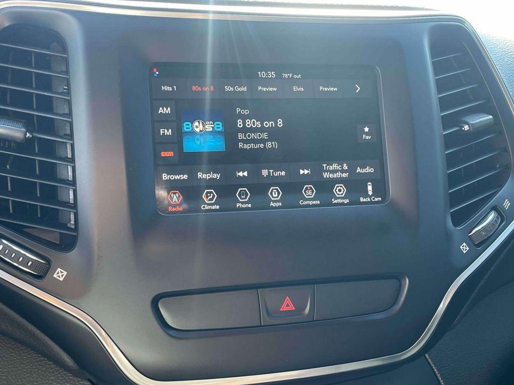 used 2020 Jeep Cherokee car, priced at $18,995