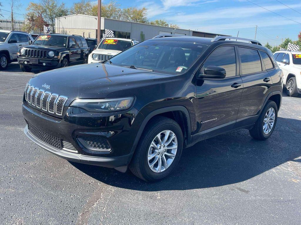 used 2020 Jeep Cherokee car, priced at $18,995