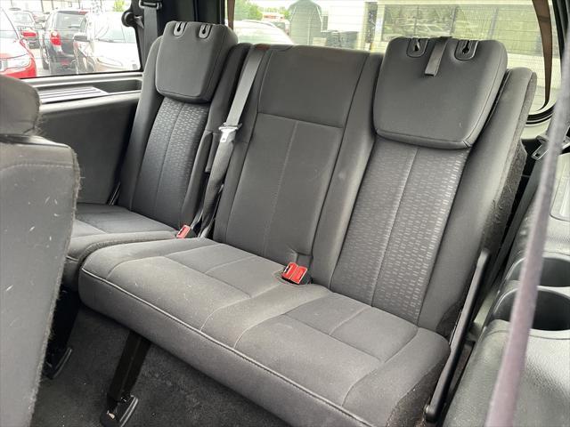 used 2017 Ford Expedition car, priced at $15,995