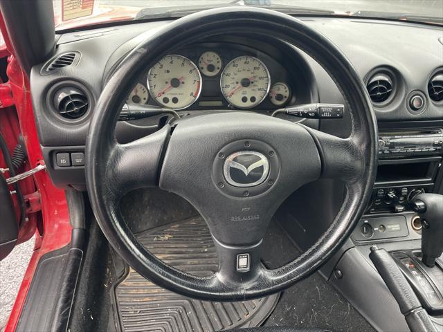 used 2002 Mazda MX-5 Miata car, priced at $6,895