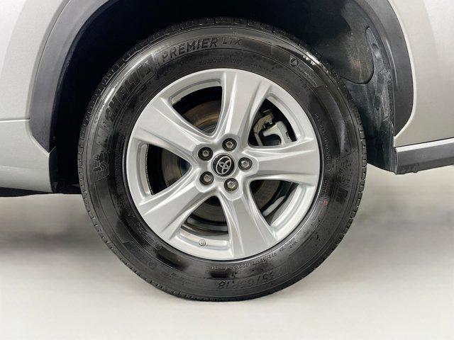 used 2023 Toyota Highlander car, priced at $29,997