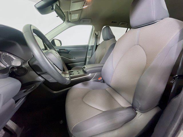used 2023 Toyota Highlander car, priced at $29,997