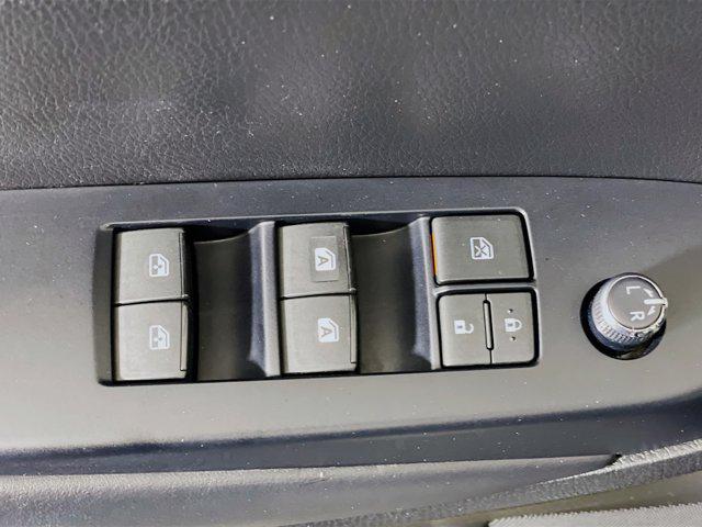 used 2019 Toyota Highlander car, priced at $26,599