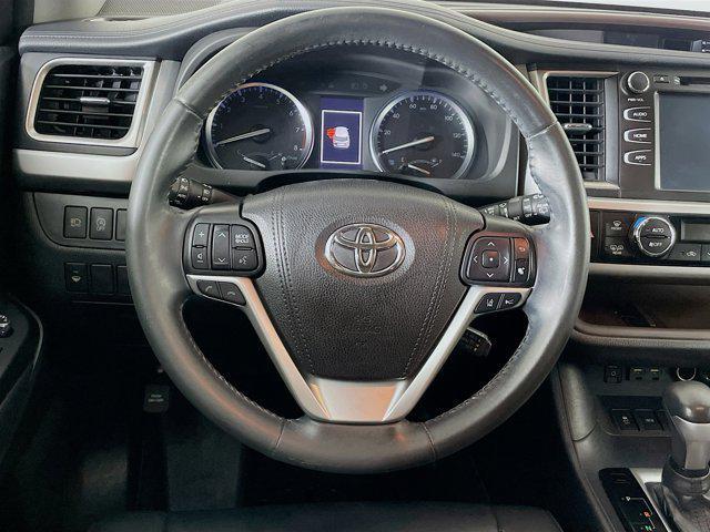 used 2019 Toyota Highlander car, priced at $26,599