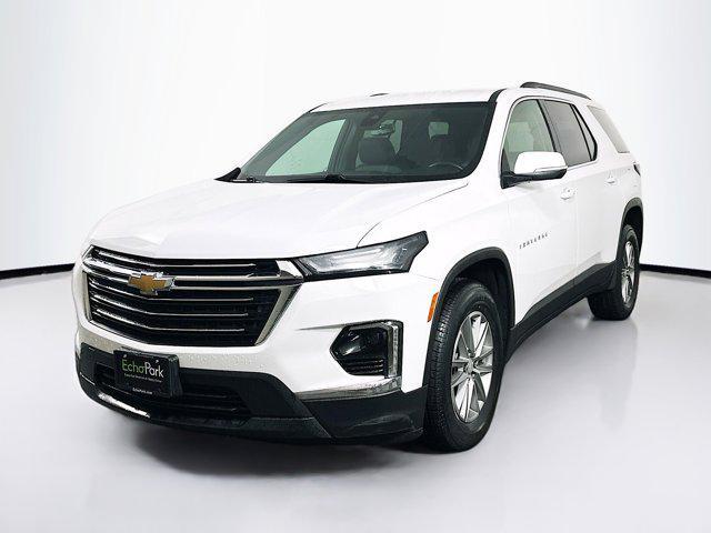 used 2023 Chevrolet Traverse car, priced at $27,497