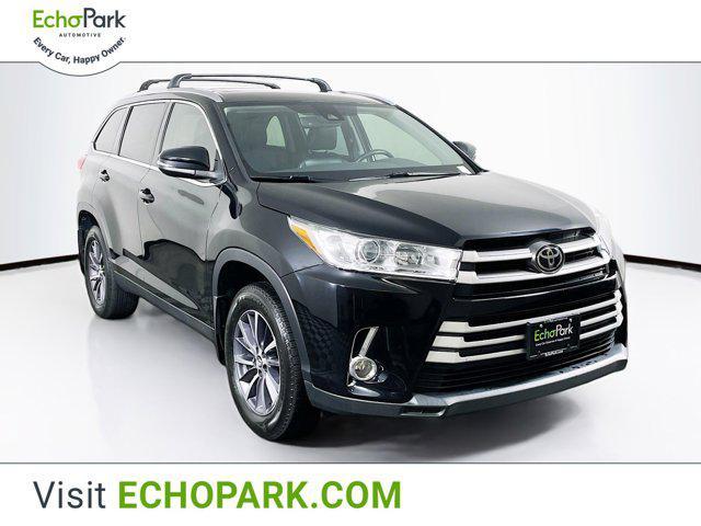 used 2019 Toyota Highlander car, priced at $24,999