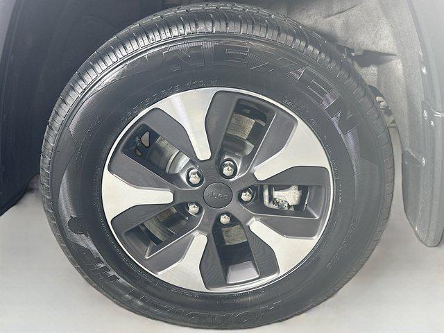 used 2022 Jeep Grand Cherokee 4xe car, priced at $26,996