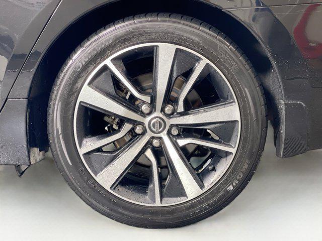 used 2021 Nissan Maxima car, priced at $19,297