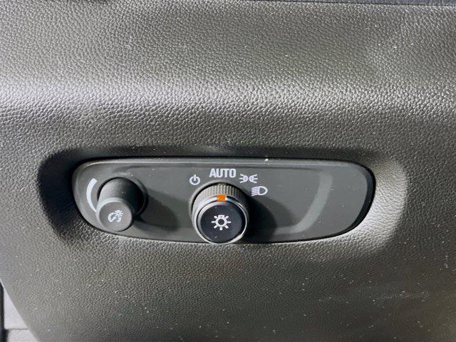 used 2023 Chevrolet Traverse car, priced at $26,987