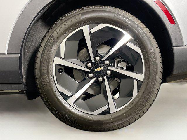 used 2025 Chevrolet Equinox EV car, priced at $26,999