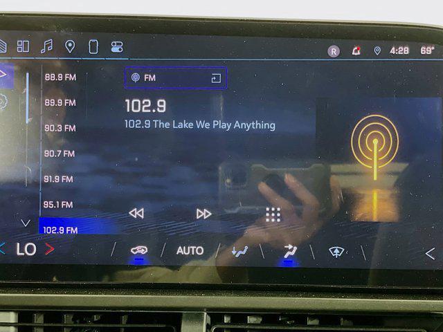 used 2025 Chevrolet Equinox EV car, priced at $26,999