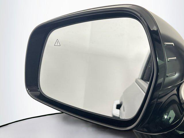 used 2025 Kia Carnival car, priced at $40,997