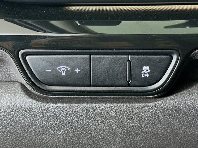 used 2025 Kia Carnival car, priced at $40,997