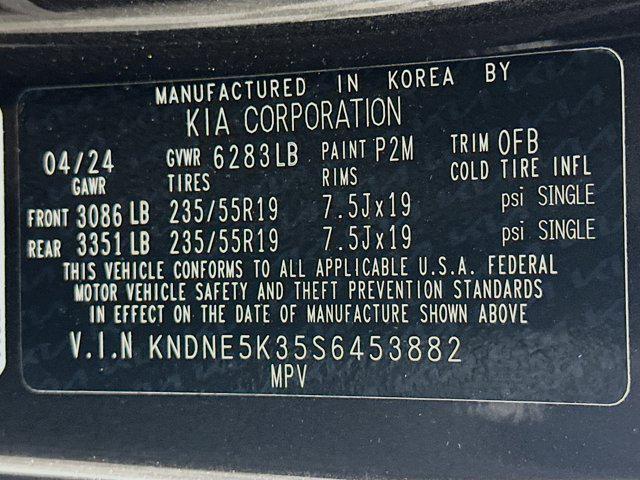 used 2025 Kia Carnival car, priced at $40,997