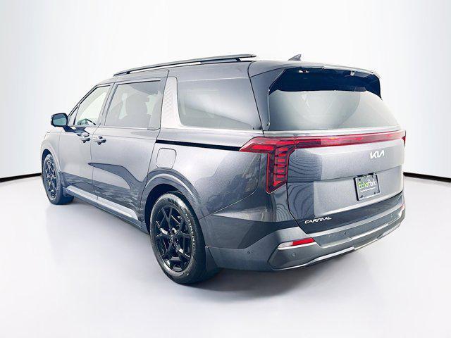 used 2025 Kia Carnival car, priced at $40,997