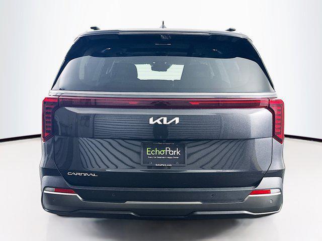used 2025 Kia Carnival car, priced at $40,997