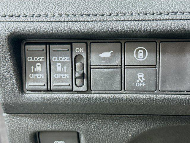 used 2021 Honda Odyssey car, priced at $24,996