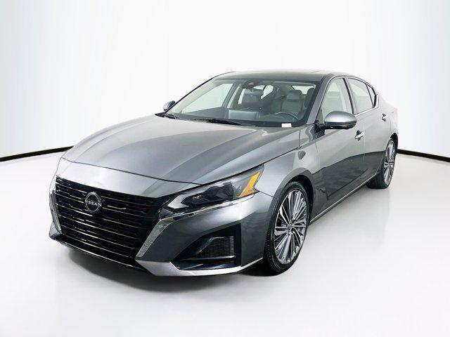 used 2023 Nissan Altima car, priced at $20,989